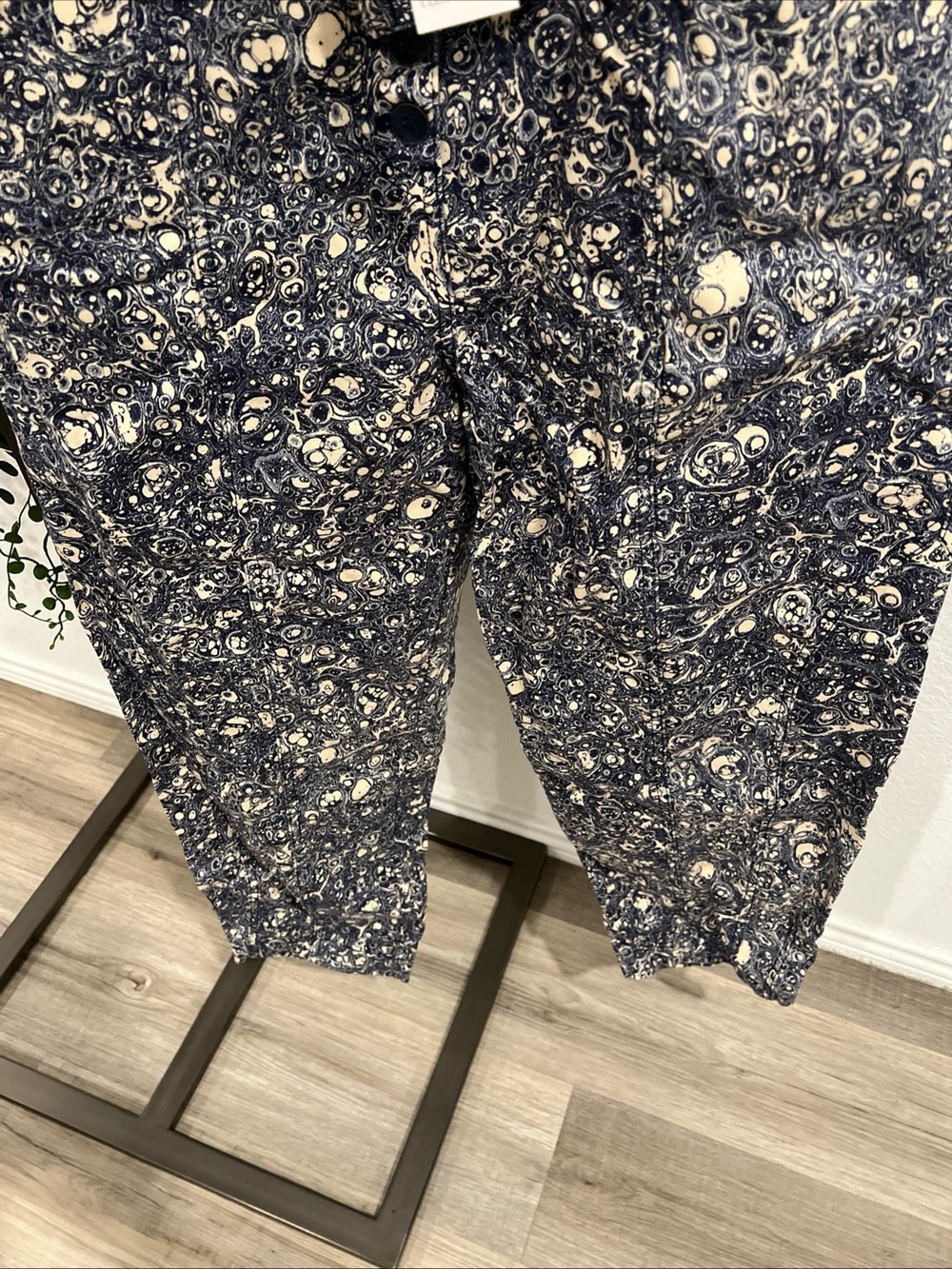 Ulla Johnson Navy and Cream Printed High-Waist Jeans - Picture 3 of 8
